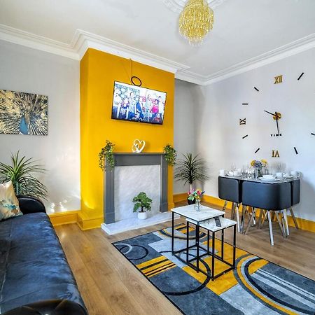 *1Es* For Your Most Relaxed & Cosy Stay + Free Parking + Free Fast Wifi * Лідс Екстер'єр фото