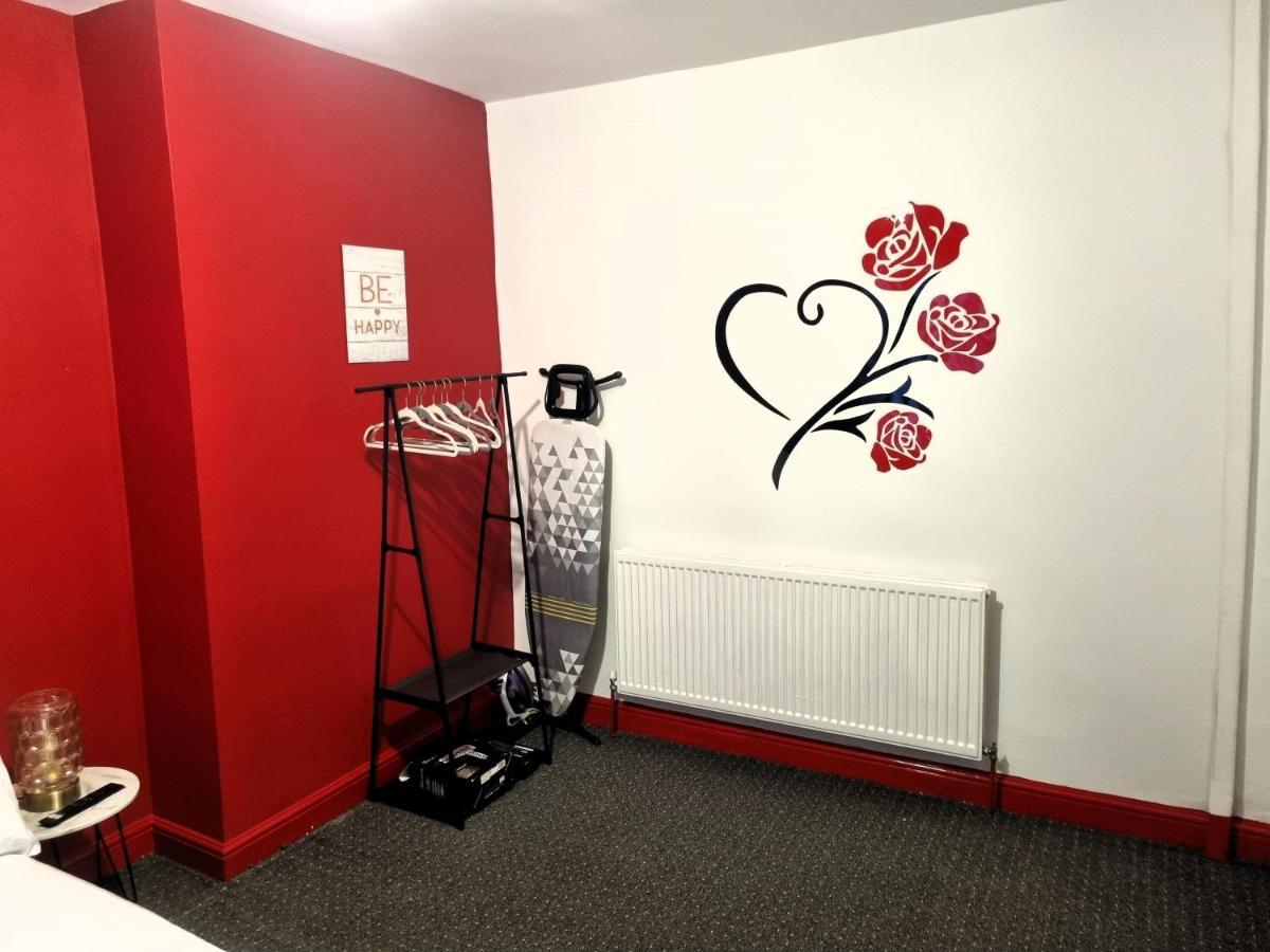 *1Es* For Your Most Relaxed & Cosy Stay + Free Parking + Free Fast Wifi * Лідс Екстер'єр фото